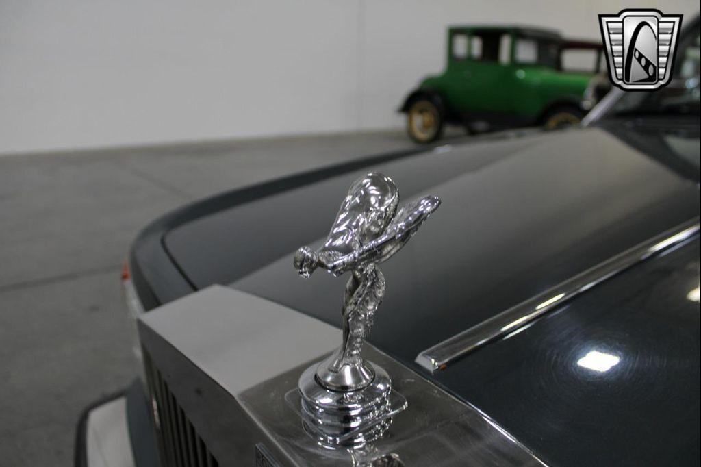 used 1990 Rolls-Royce Silver Spur car, priced at $53,000