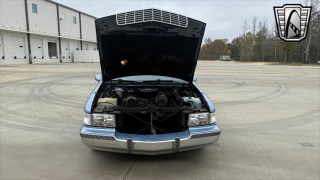 used 1993 Cadillac Fleetwood car, priced at $12,000