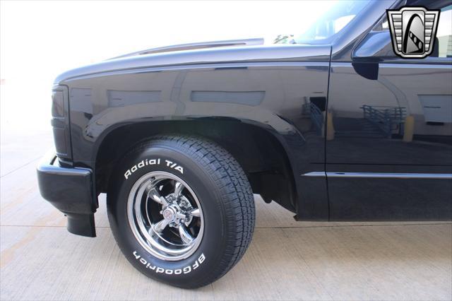 used 1993 Chevrolet 1500 car, priced at $26,000