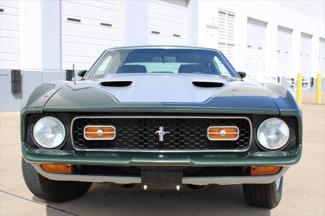 used 1971 Ford Mustang car, priced at $40,000