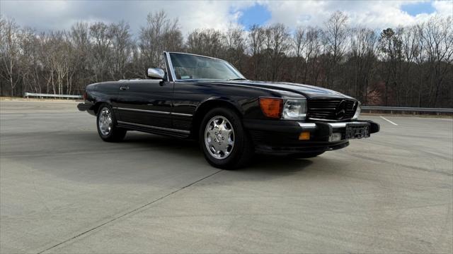 used 1989 Mercedes-Benz SL-Class car, priced at $28,000