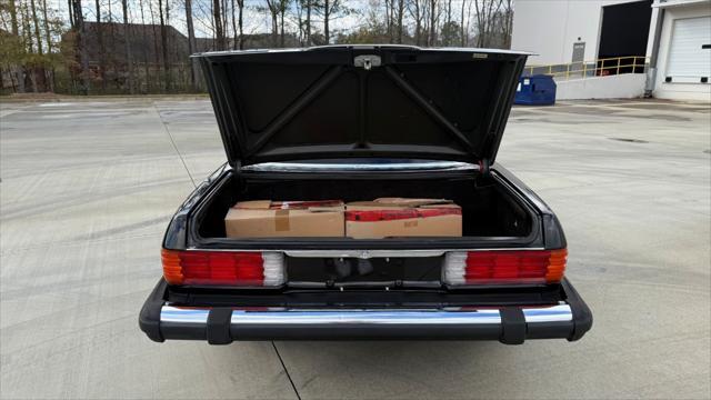 used 1989 Mercedes-Benz SL-Class car, priced at $28,000