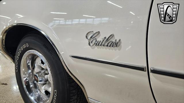 used 1972 Oldsmobile Cutlass car, priced at $29,000