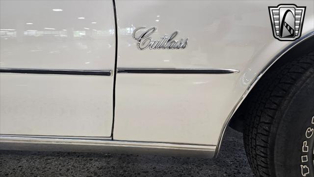 used 1972 Oldsmobile Cutlass car, priced at $29,000