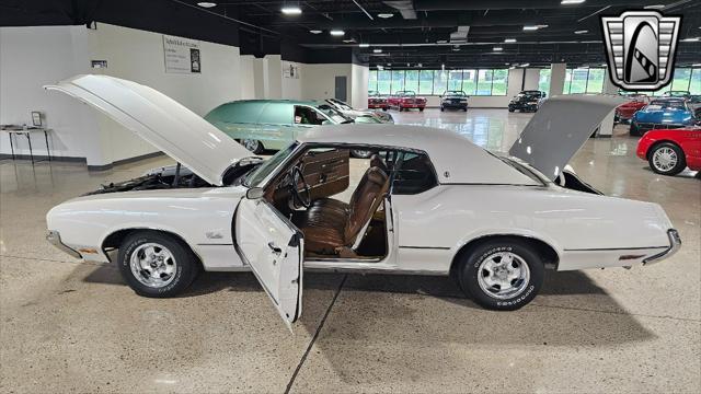 used 1972 Oldsmobile Cutlass car, priced at $29,000