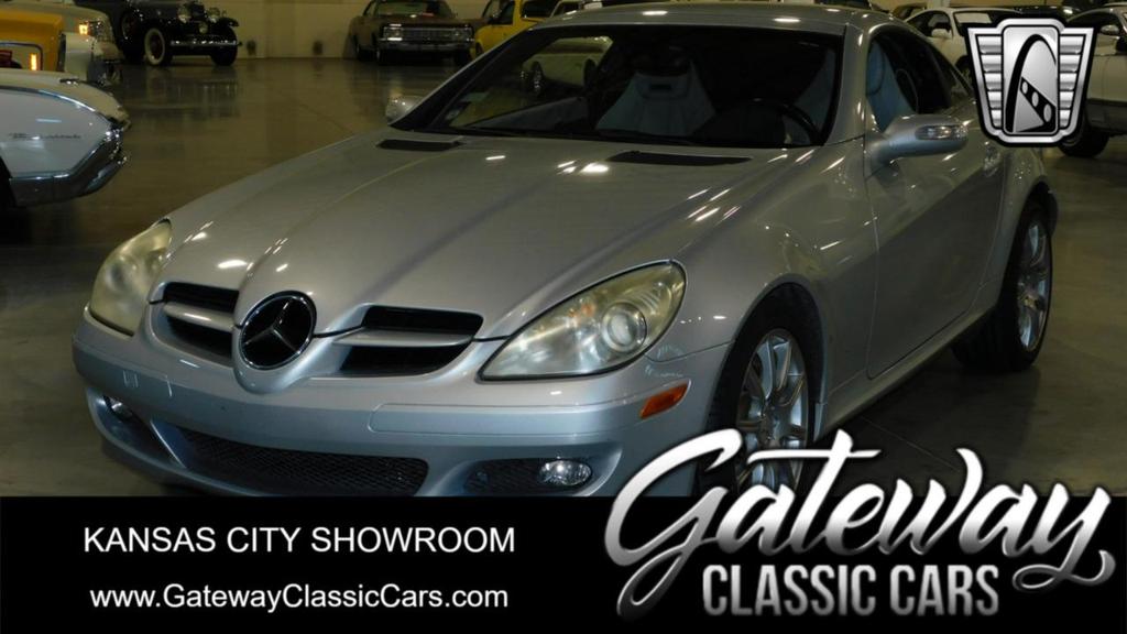 used 2006 Mercedes-Benz SLK-Class car, priced at $13,500