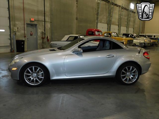 used 2006 Mercedes-Benz SLK-Class car, priced at $16,500