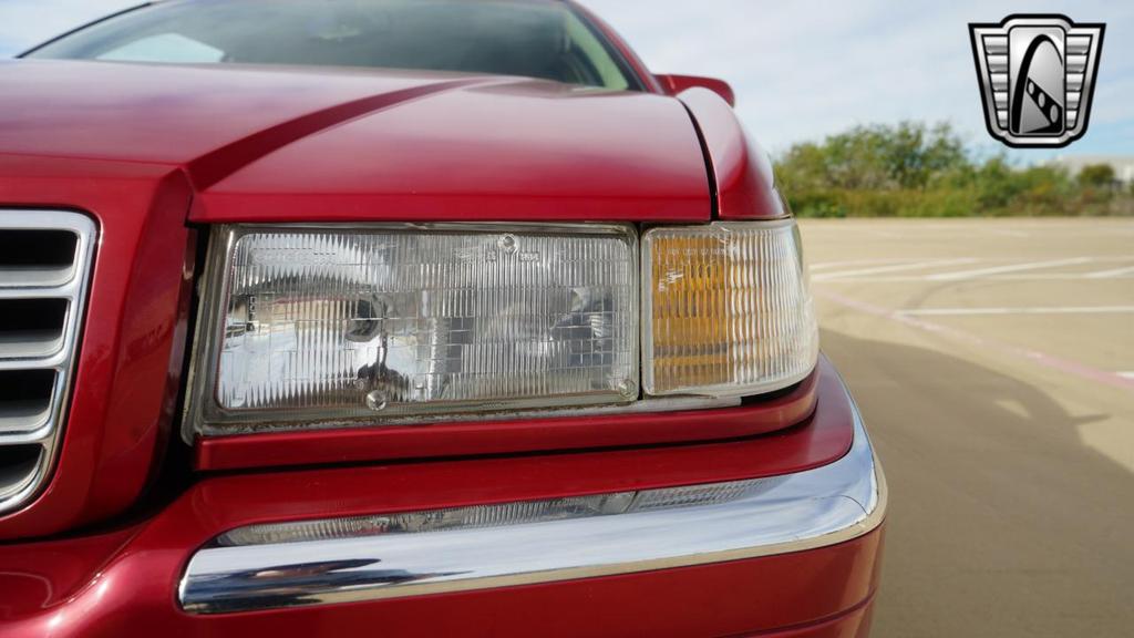 used 2001 Cadillac Eldorado car, priced at $9,000