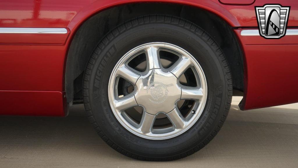 used 2001 Cadillac Eldorado car, priced at $9,000