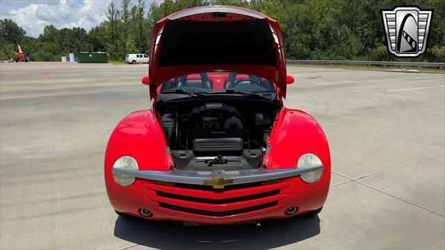 used 2004 Chevrolet SSR car, priced at $20,500