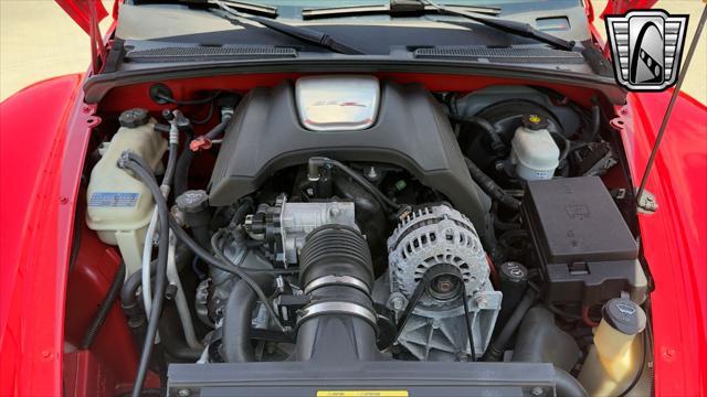 used 2004 Chevrolet SSR car, priced at $20,500