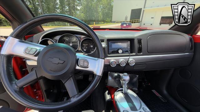used 2004 Chevrolet SSR car, priced at $20,500
