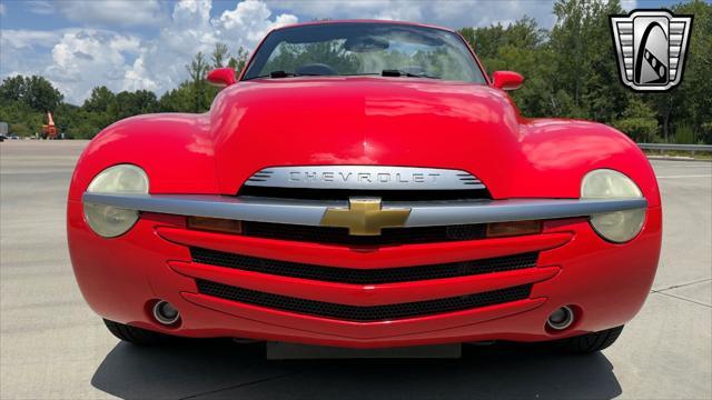 used 2004 Chevrolet SSR car, priced at $20,500