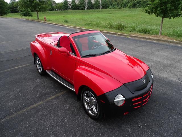 used 2005 Chevrolet SSR car, priced at $28,000