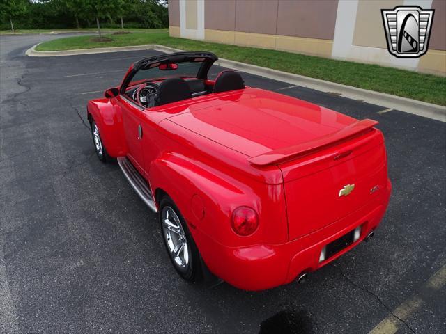 used 2005 Chevrolet SSR car, priced at $28,000