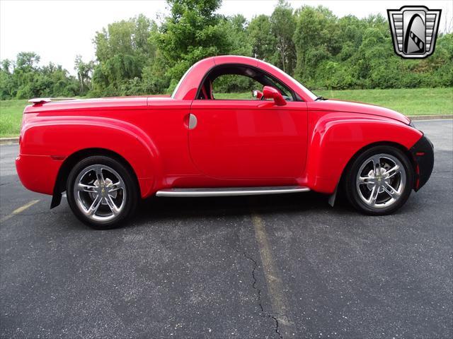 used 2005 Chevrolet SSR car, priced at $28,000