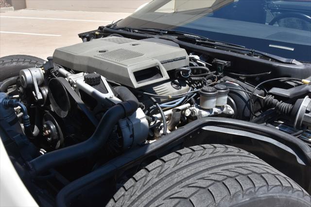 used 1984 Chevrolet Corvette car, priced at $11,000