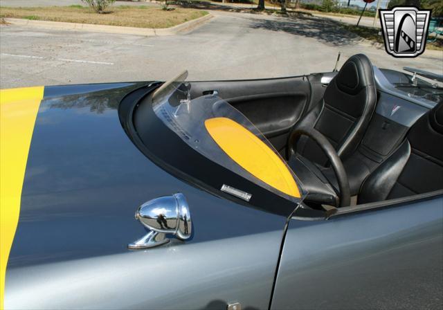 used 2006 Pontiac Solstice car, priced at $19,500