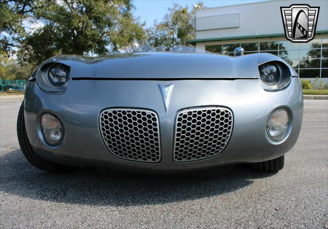 used 2006 Pontiac Solstice car, priced at $19,500