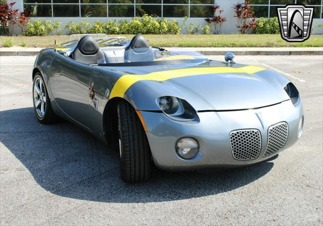 used 2006 Pontiac Solstice car, priced at $19,500
