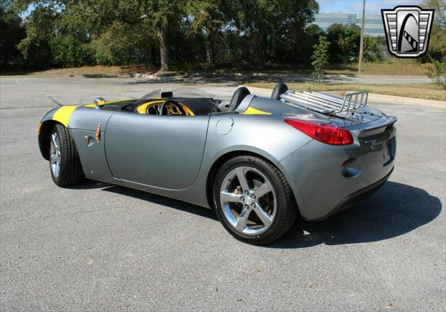 used 2006 Pontiac Solstice car, priced at $19,500