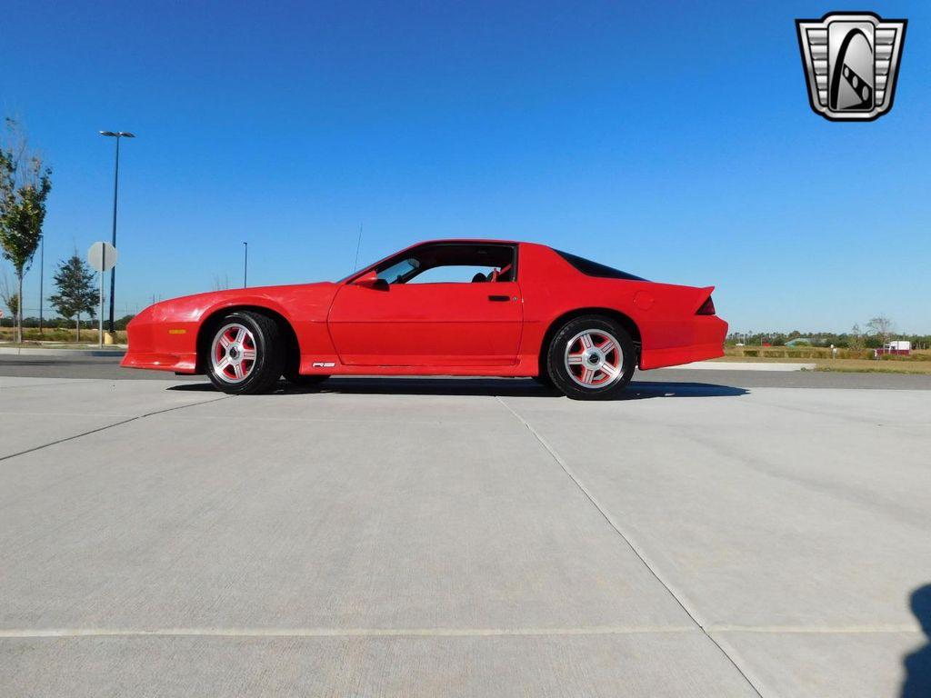 used 1992 Chevrolet Camaro car, priced at $14,500
