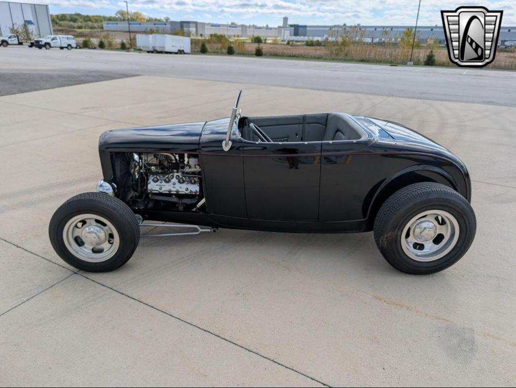 used 1932 Ford Roadster car, priced at $29,000