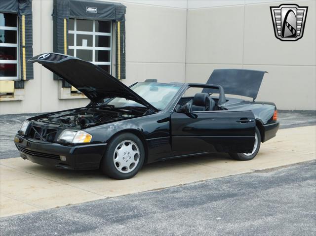 used 1995 Mercedes-Benz SL-Class car, priced at $10,000