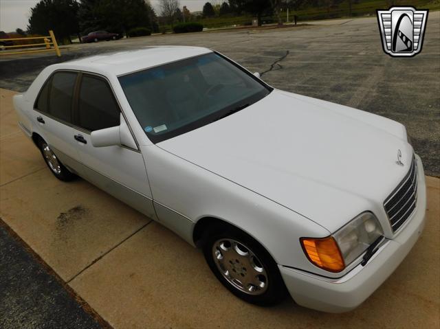 used 1992 Mercedes-Benz S-Class car, priced at $11,500