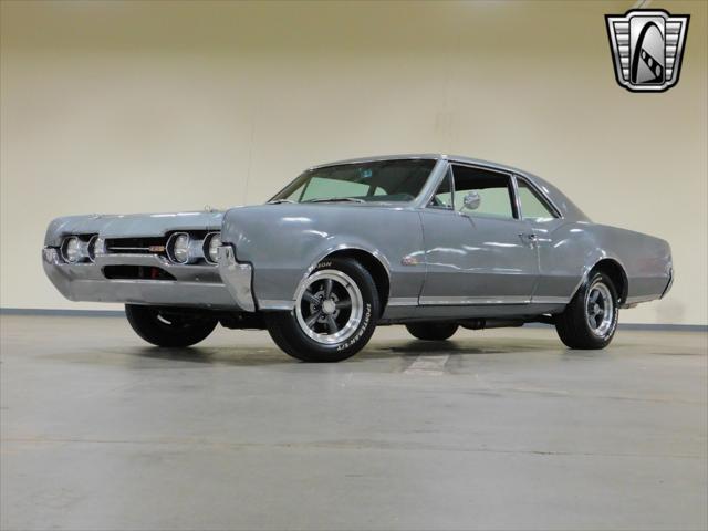 used 1967 Oldsmobile 442 car, priced at $33,000