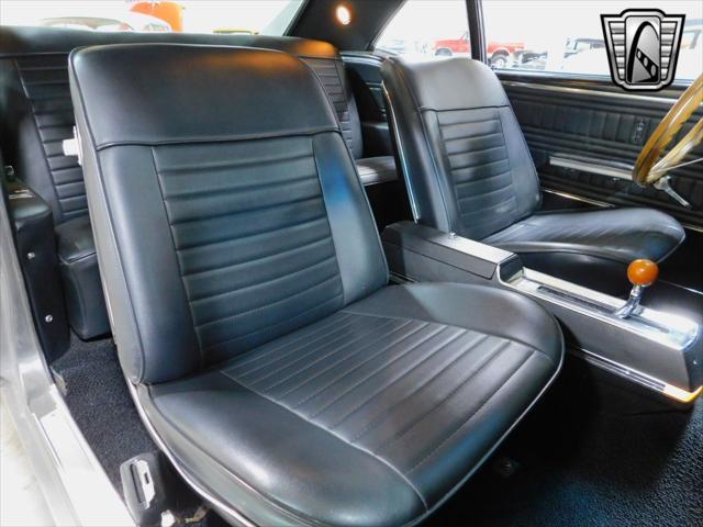 used 1967 Oldsmobile 442 car, priced at $33,000