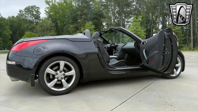 used 2007 Nissan 350Z car, priced at $21,500