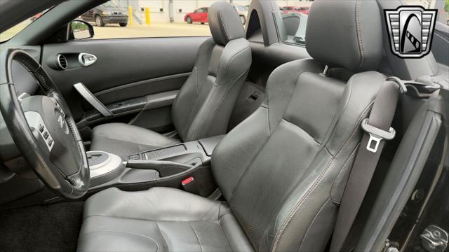 used 2007 Nissan 350Z car, priced at $21,500