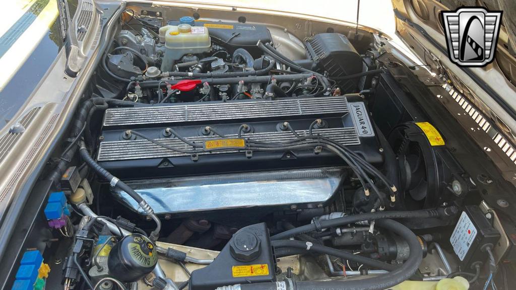 used 1993 Jaguar XJ6 car, priced at $33,000