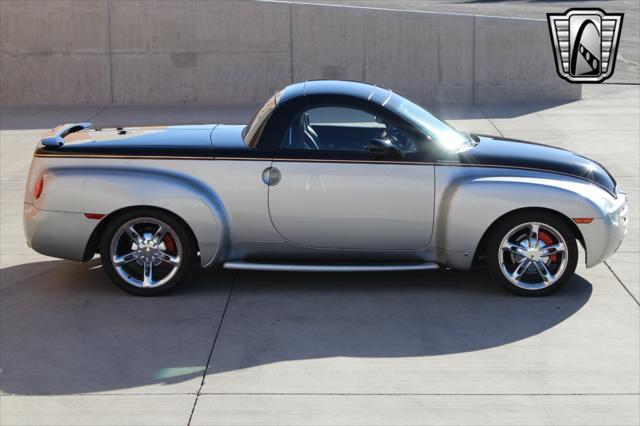 used 2006 Chevrolet SSR car, priced at $38,000