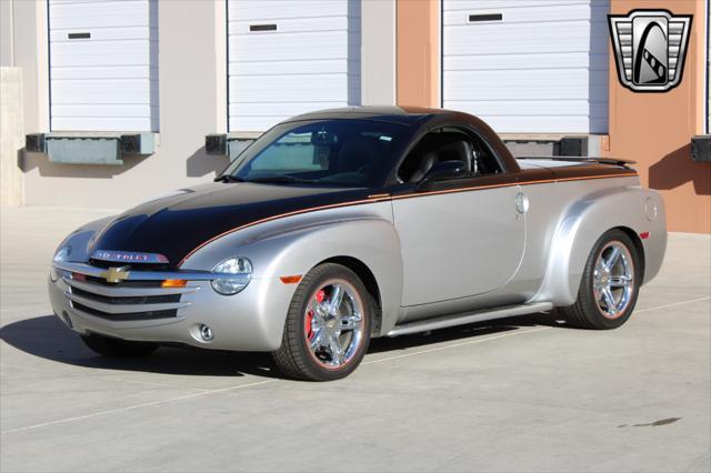 used 2006 Chevrolet SSR car, priced at $38,000