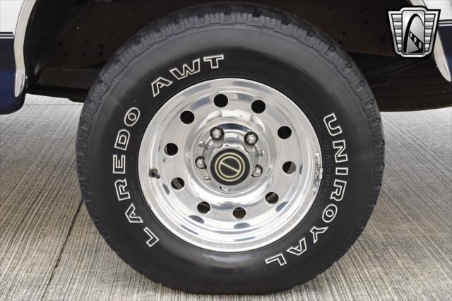 used 1995 Ford F-150 car, priced at $19,500