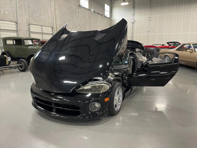 used 1994 Dodge Viper car, priced at $40,000