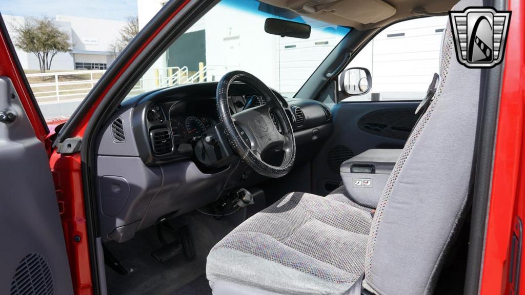 used 1999 Dodge Ram 2500 car, priced at $13,500