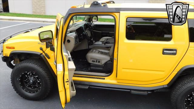 used 2003 Hummer H2 car, priced at $17,500