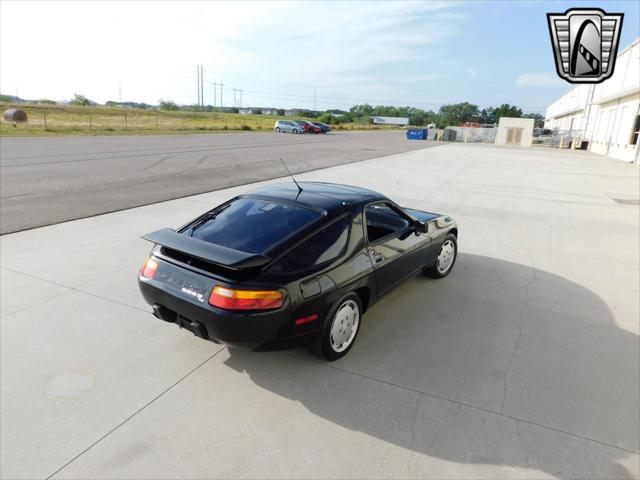 used 1989 Porsche 928 car, priced at $53,000
