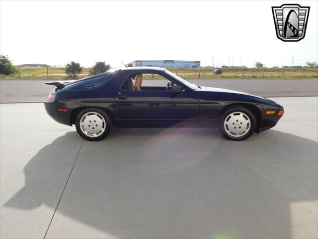 used 1989 Porsche 928 car, priced at $53,000
