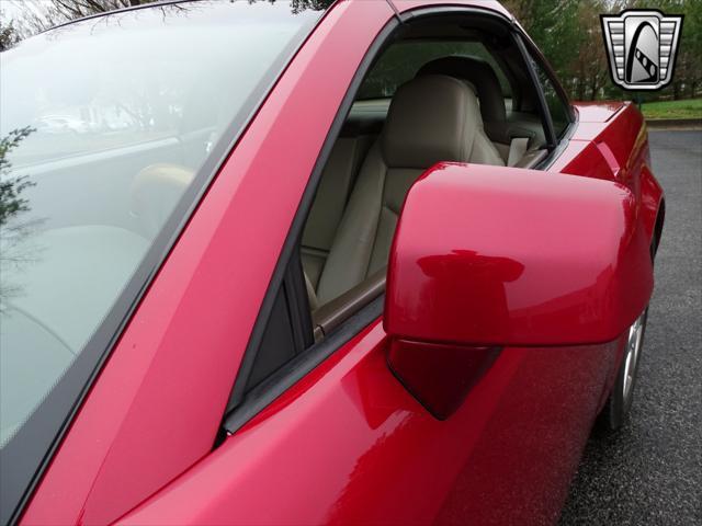 used 2005 Cadillac XLR car, priced at $25,000