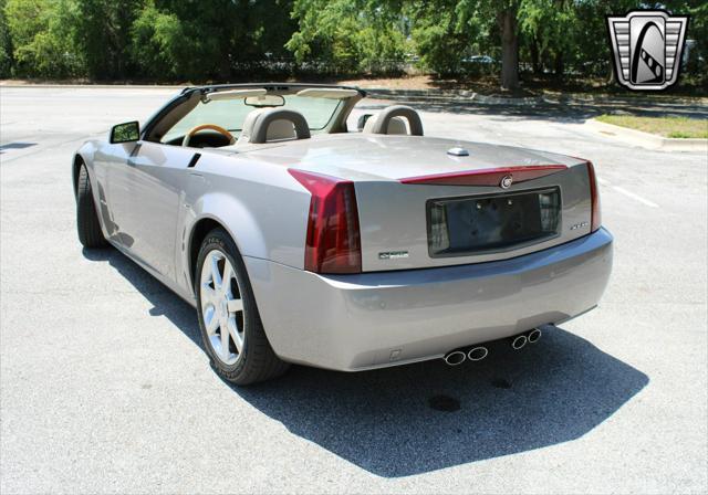 used 2005 Cadillac XLR car, priced at $33,000