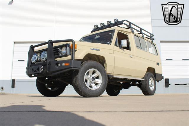 used 1990 Toyota Land Cruiser car, priced at $53,000