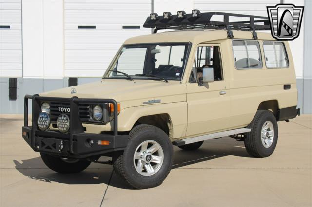 used 1990 Toyota Land Cruiser car, priced at $53,000