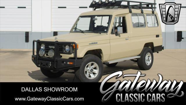 used 1990 Toyota Land Cruiser car, priced at $53,000