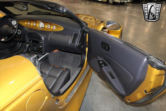 used 2002 Chrysler Prowler car, priced at $27,000