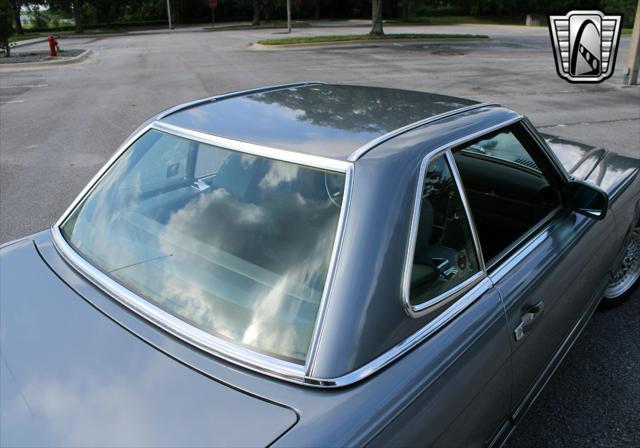 used 1987 Mercedes-Benz 560SL car, priced at $27,000