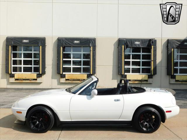 used 1994 Mazda MX-5 Miata car, priced at $16,500